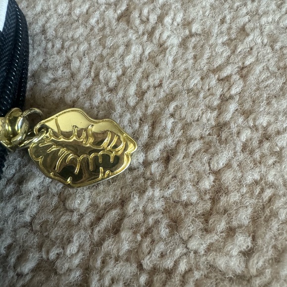 Betsey Johnson wallet - Picture 2 of 4